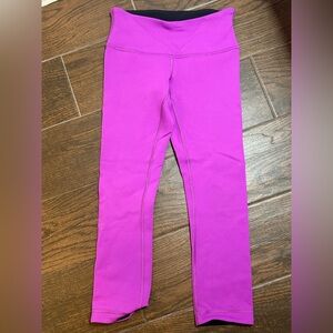 Lululemon Athletica Vibrant Pink Leggings reversible size 2